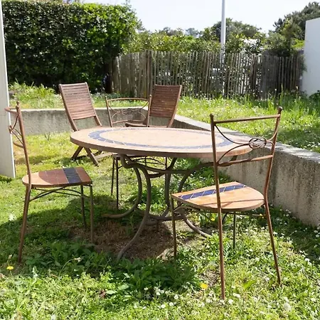 Nouveau, Très Bel Avec Jardin